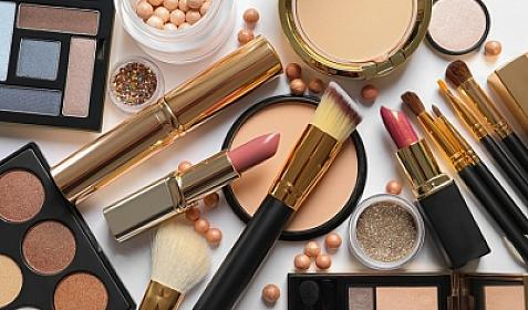 Onlayn alış-veriş zamanı saxta kosmetik məhsulları 
