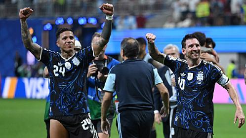 Argentina möhtəşəm geridönüşlə 