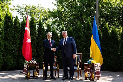 Hakan Fidan Sibiqa ilə 