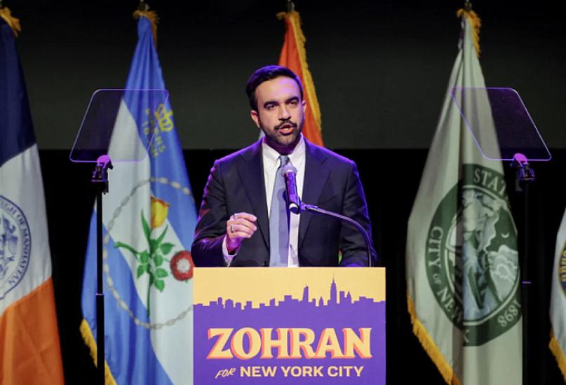 Məşhur müsəlman merin addımı 