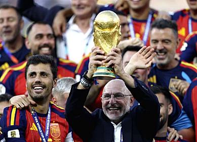 Luis de la Fuente dünya çempionluğunu qazanan 