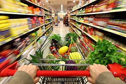 Marketdə foto çəkməyə görə 