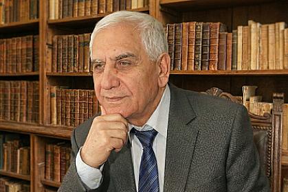 Xalq şairi Nəriman Həsənzadənin 