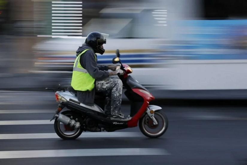 Moped sürücüləri üçün