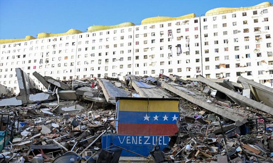 Venesuelada zəlzələ nəticəsində 