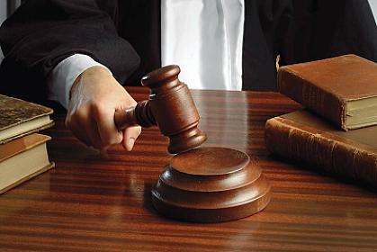 Bakıda arvadını öldürməkdə təqsirləndirilən 
