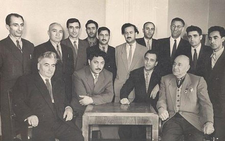 Ana dilində danışmağın 