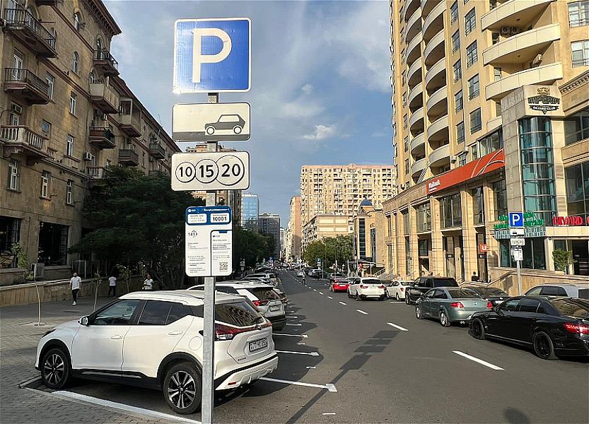 Paid parking areas in these locations in Baku