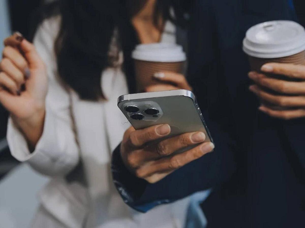 Getdiyiniz kafelərin Wi-Fi-ından sizi gizlicə izləyirlər - 