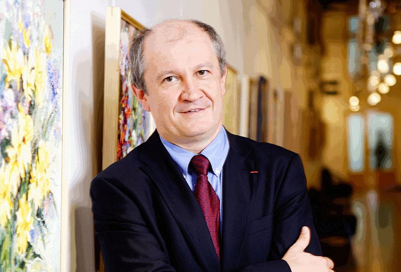 Bu ölkədə baş nazir dəyişir