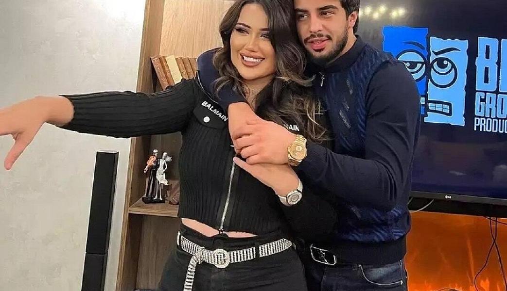 Айсель прояснила свой пост о «разлуке»