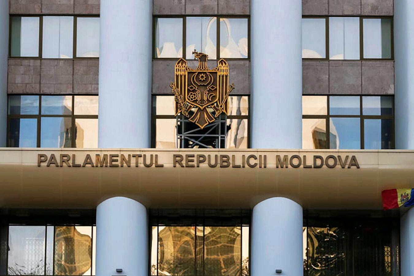 Moldova: mandat bölgüsü rəsmiləşdi