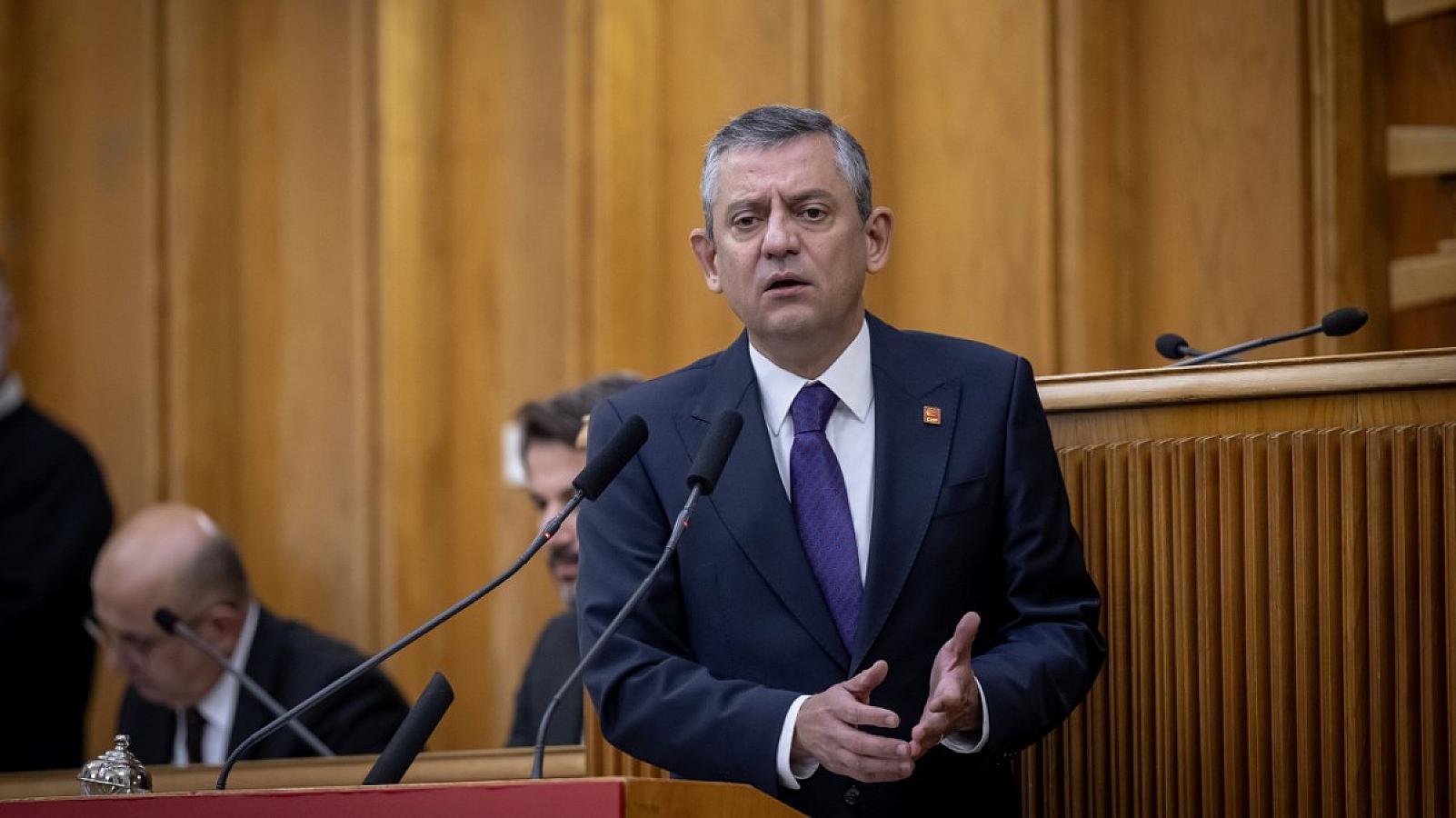 Özgür Özəlin sədrliyi təsdiqləndi