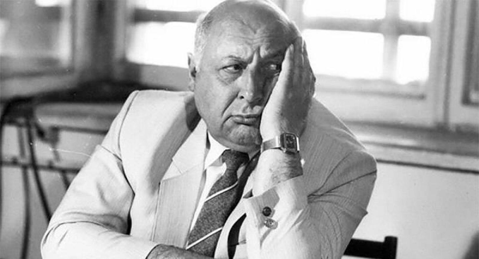 Məlik Dadaşov failed Zaur on the exam