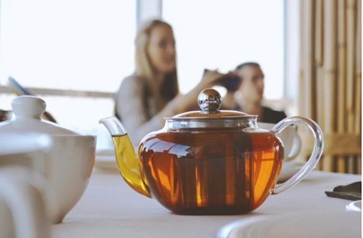 Çayın faydaları və sağlamlıq üçün təhlükəsiz miqdarı 