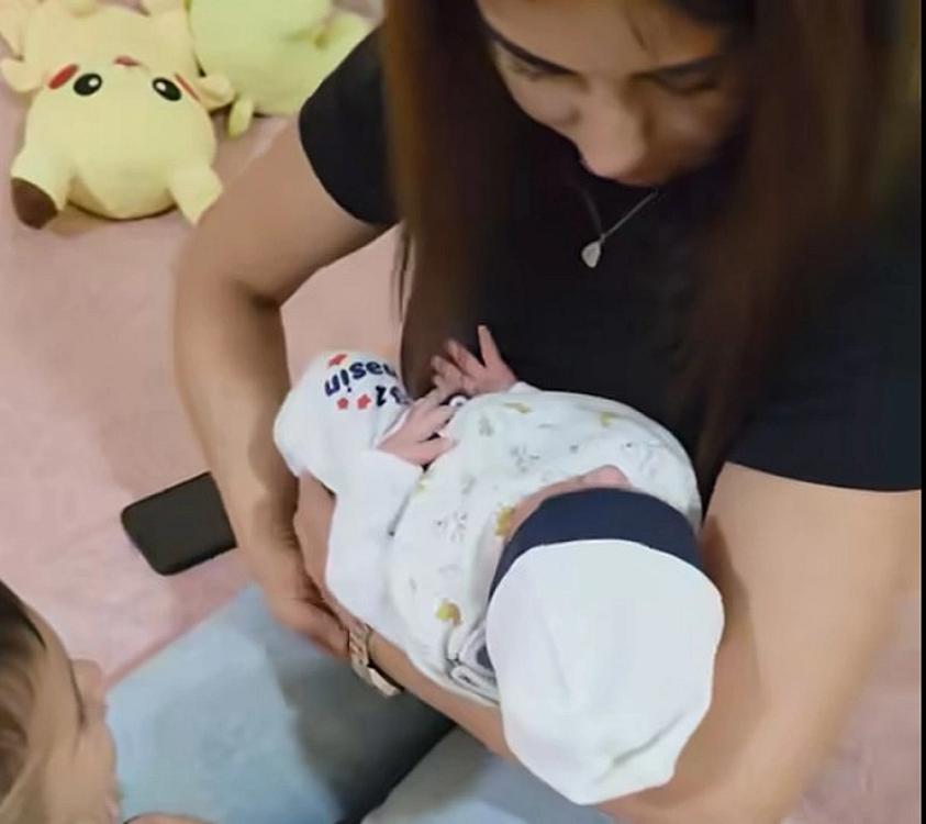 16 yaşında ana olan yeniyetmə sevgilisinə qoşulub sığınacaqdan 