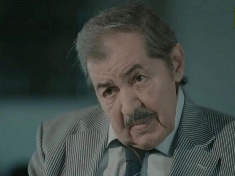 Sabiq nazir efirdə bunu deyib kövrəldi, gözləri doldu - 