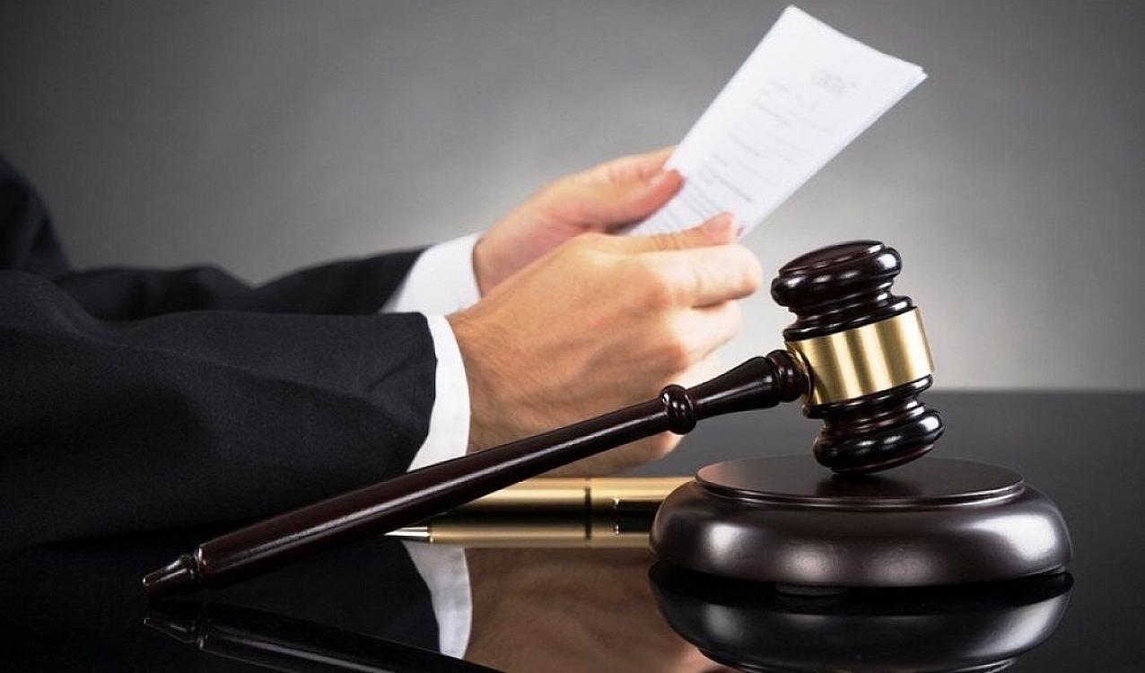 Səhiyyə Nazirliyinin vəzifəli şəxslərinə 