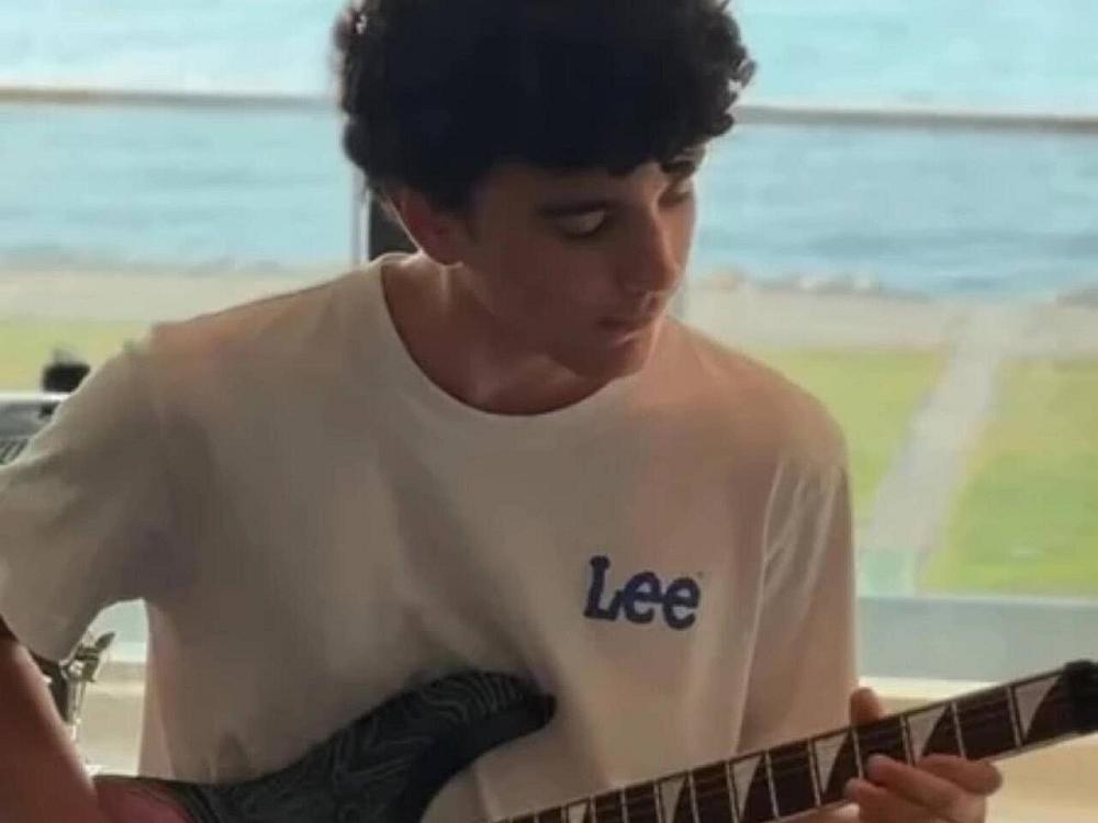 16 yaşlı oğlan enerji içkisindən öldü - 