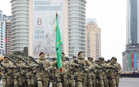 Tarixi parad başladı - 