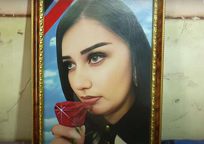 Küçədə qətlə yetirilən Ayşənin üç övladı var imiş - 