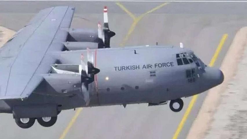 Gəncədən qalxan Türkiyə təyyarəsi 