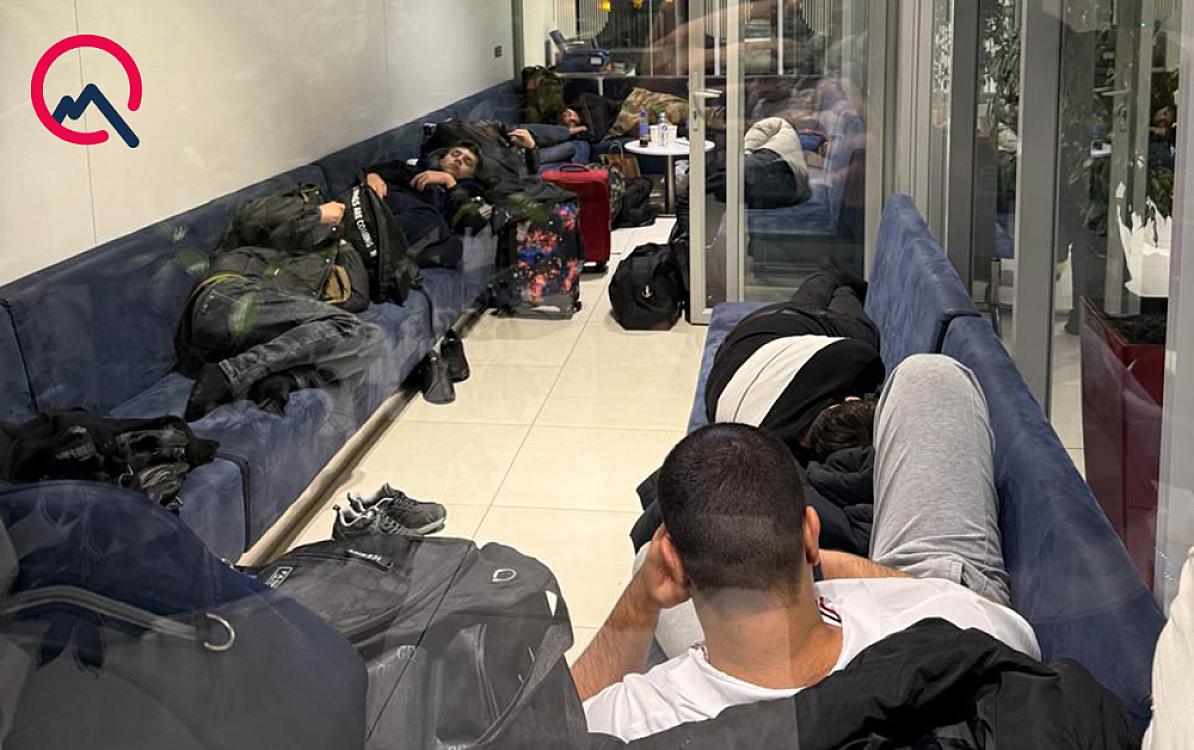 30-dan çox azərbaycanlı tələbə Moldova aeroportunda