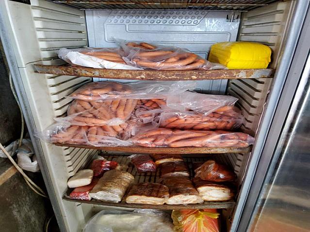 Bazarda satışa çıxarılan dana əti basdırmasında at DNT-si aşkarlandı - 