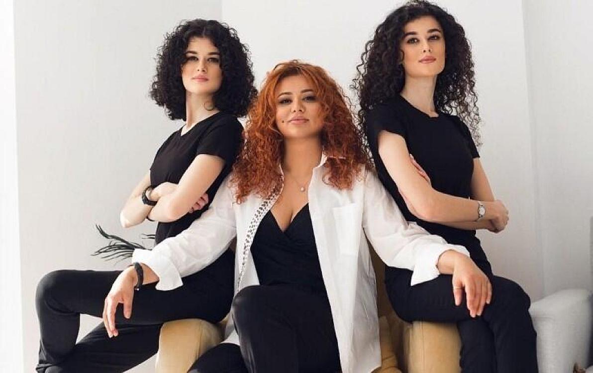 Vefa Zeynalova talked about her daughters.