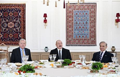 Prezident aşpazları - dövlət ziyafətlərinin görünməz 