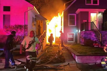  İt bir ailən yanğından 