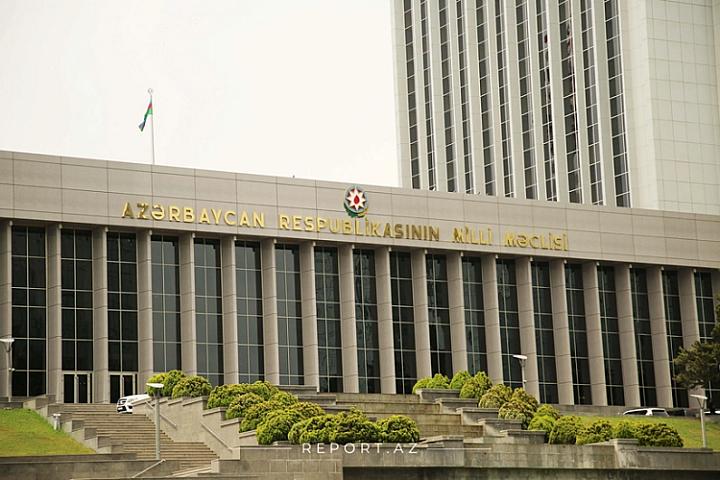 Prezidentin irəli sürdüyü tələblər Milli Məclisdə müzakirə olunacaq