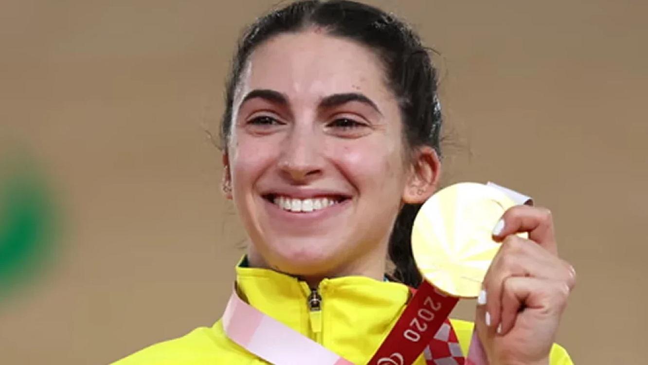 28 yaşlı qadın idmançı 