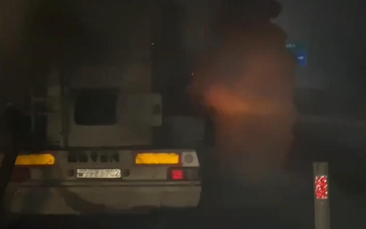 Ələt-Astara yolunda yük avtomobili 