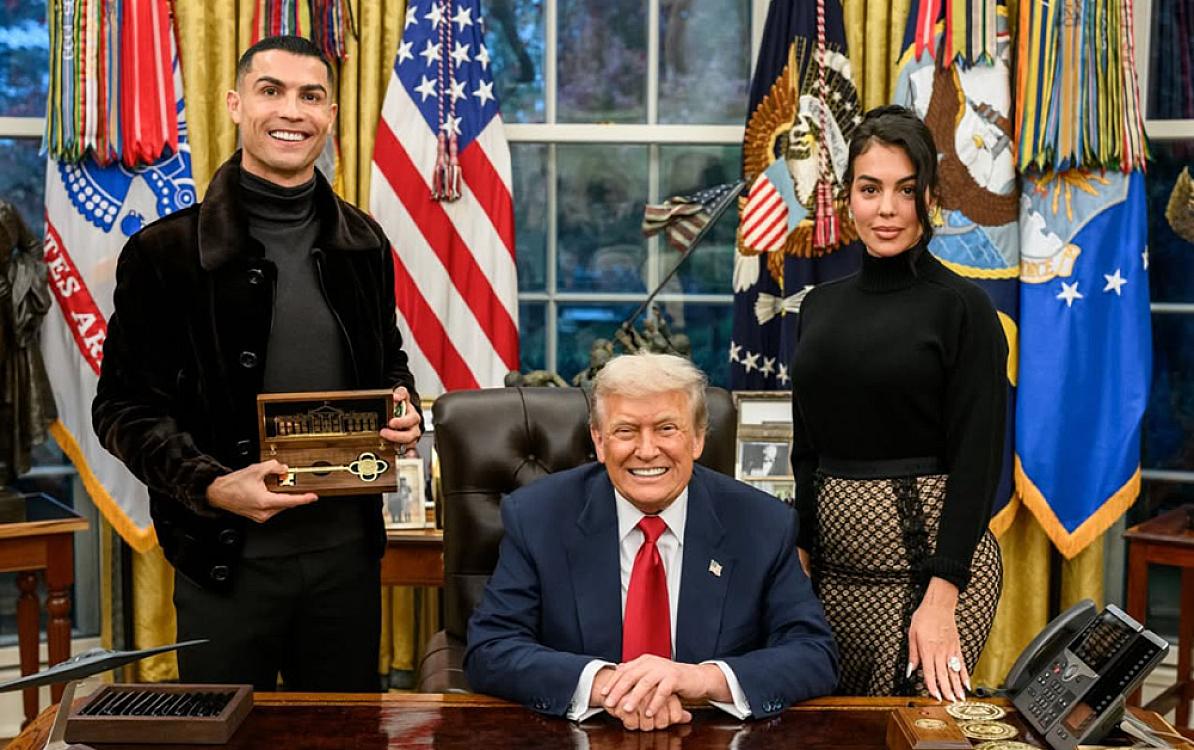 Tramp nadir hədiyyəni Ronaldoya da verdi - 