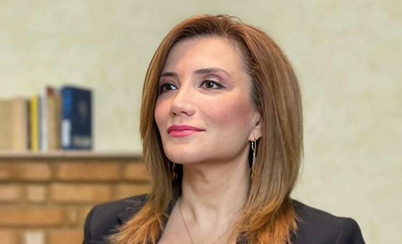 Hacıbəyli Mehdiyevə sevgisini belə 