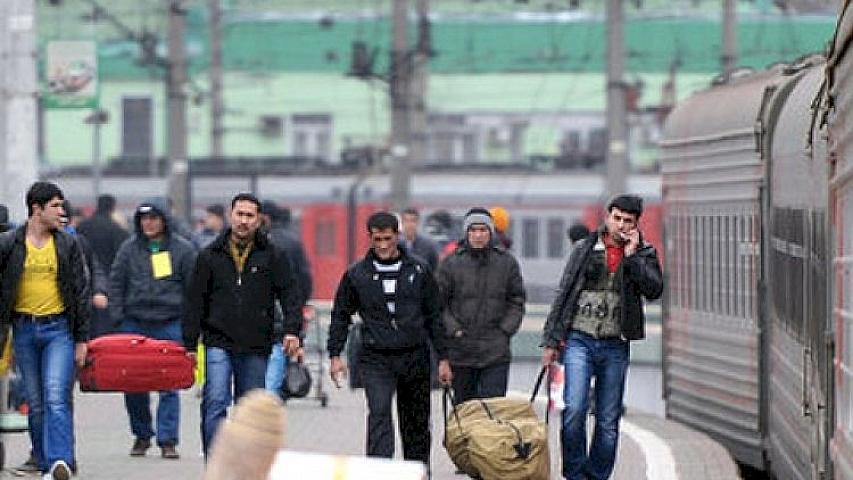 Azərbaycanlıların Rusiyadan ayağı 