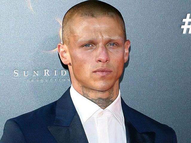 Məşhur aktyor qəfil 