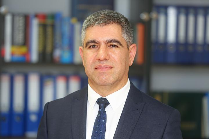 Deputatdan minimum əməkhaqqı ilə bağlı 