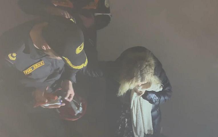 Yasamaldakı yanğında zəhərlənənlərin kimlikləri bilindi - 