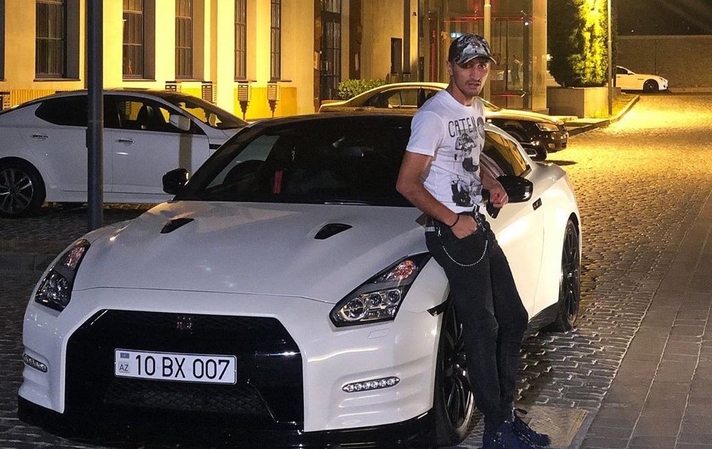 “Qarabağ”ın futbolçusunun 250 minlik yeni avtomobili – FOTO