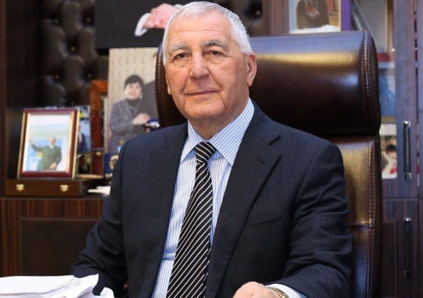 Azərbaycanda 81 yaşlı icra başçısı istefa verdi: “Ərizəmi yazmışam”