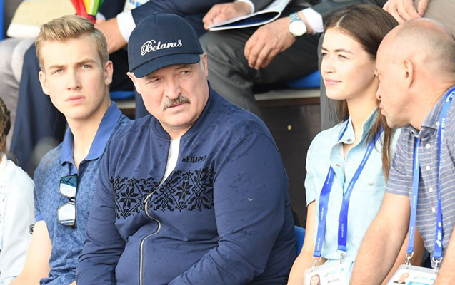 Lukaşenko zarafatla vəzifə təklif etmişdi, deputat oldu – Fotolar