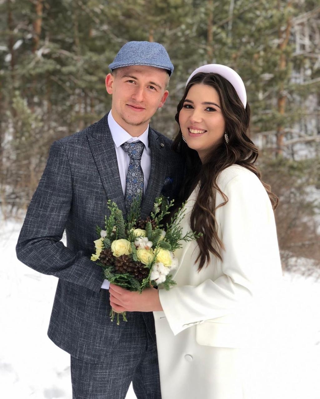 Milli komandamızın futbolçusu Rusiyada evləndi - FOTO