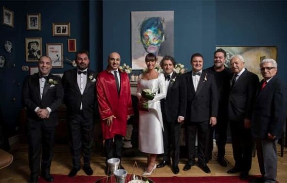 Tanınmış müğənni aşpaz sevgilisi ilə evləndi - FOTO, VİDEO