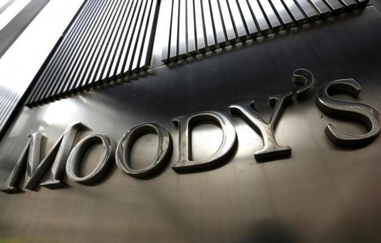 A Moody's sign is displayed on 7 World Trade Center, the company's corporate headquarters in New York, February 6, 2013. REUTERS/Brendan McDermid